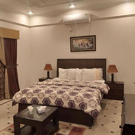 Mulberry Residence Luxury Rooms Islamabad Exterior photo