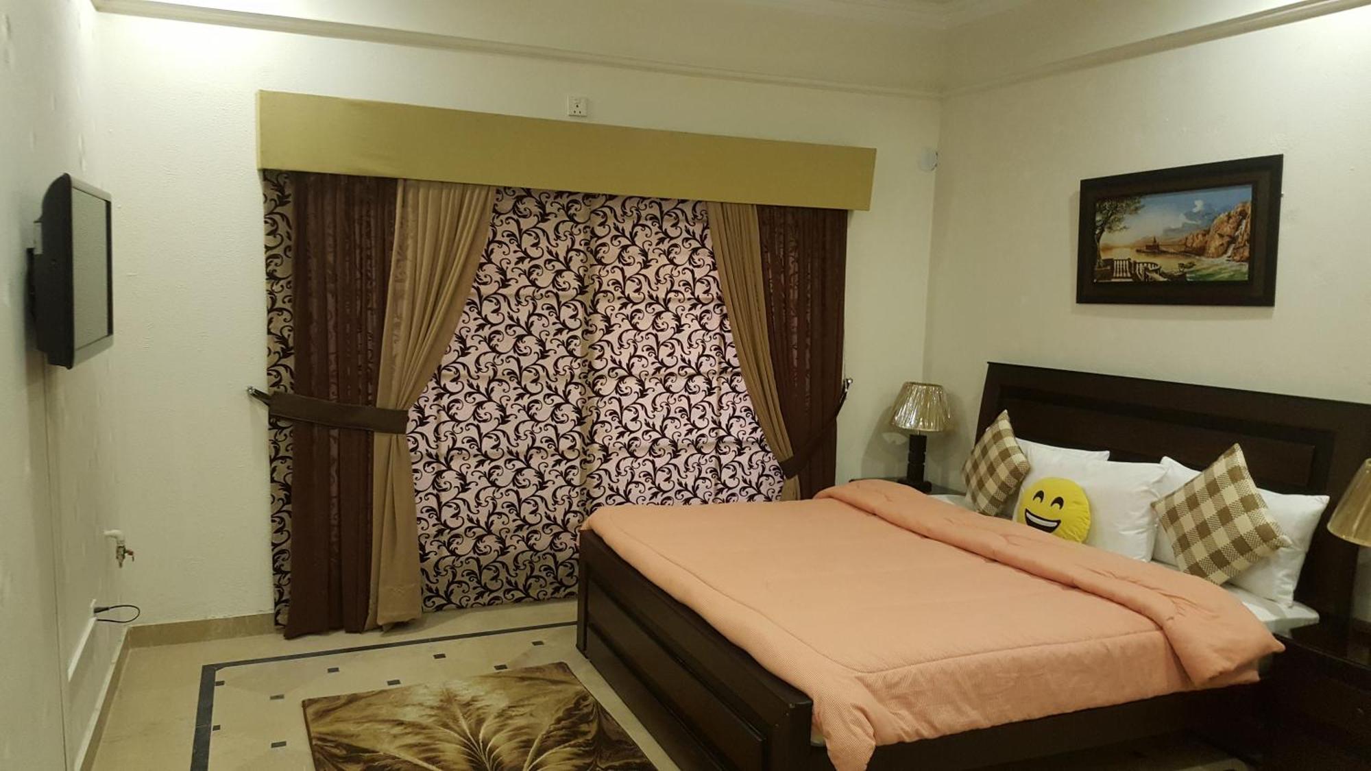 Mulberry Residence Luxury Rooms Islamabad Exterior photo