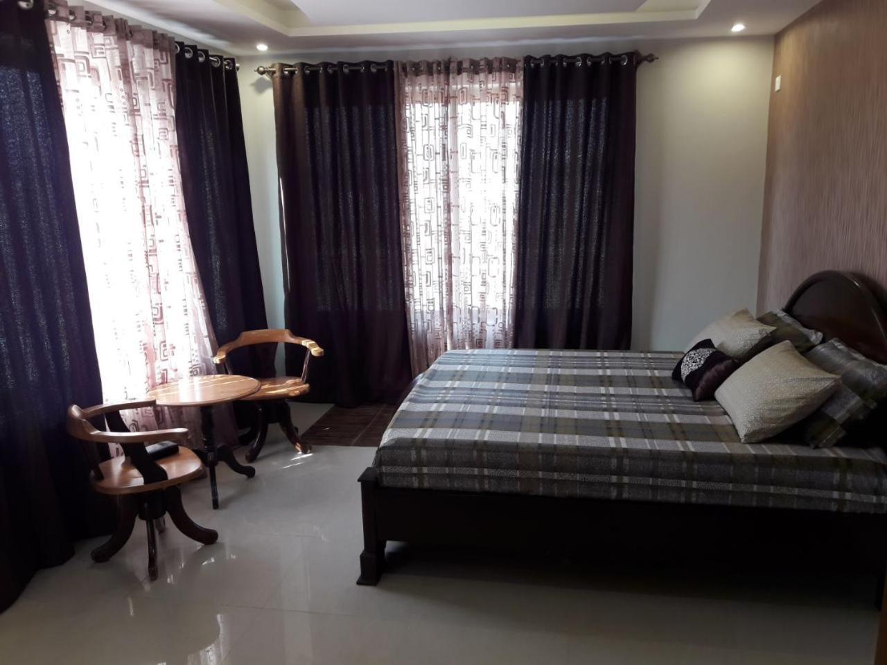 Mulberry Residence Luxury Rooms Islamabad Exterior photo
