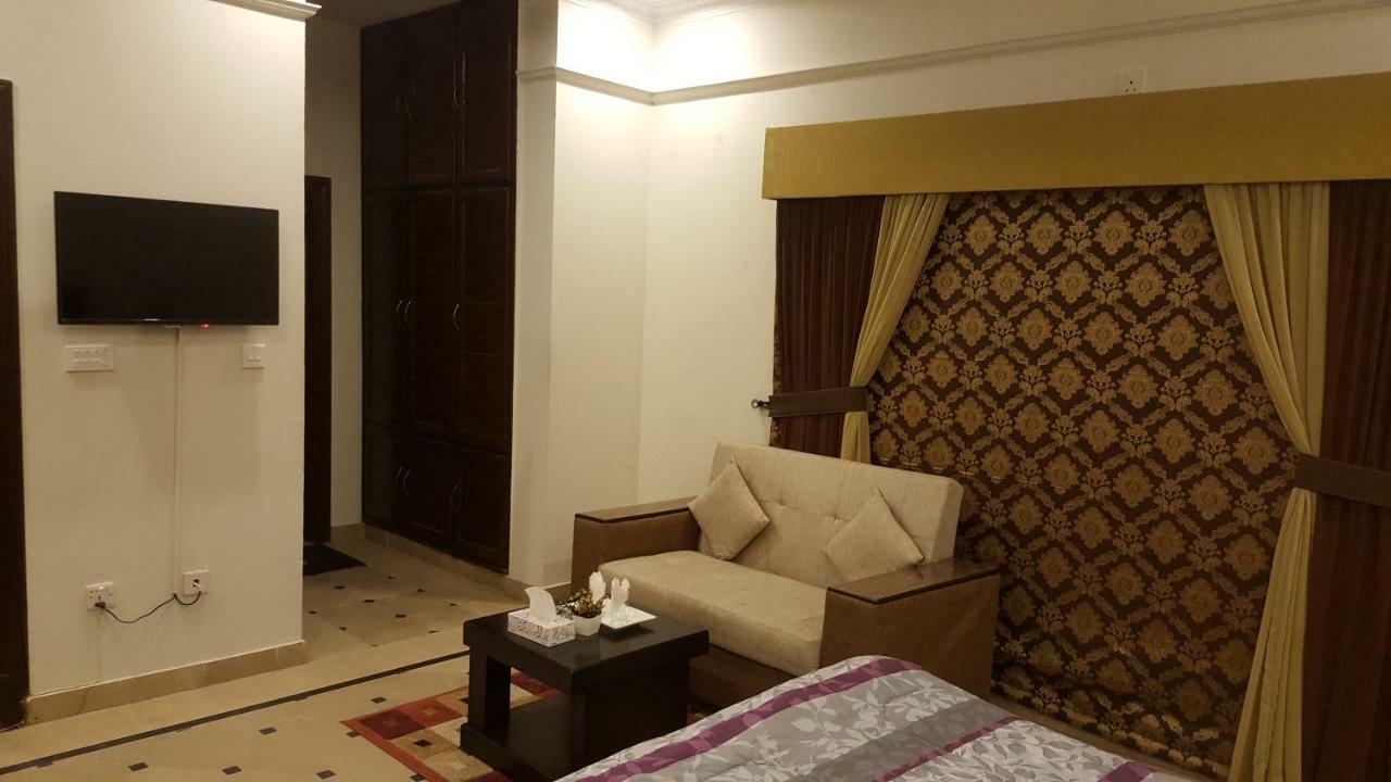 Mulberry Residence Luxury Rooms Islamabad Exterior photo