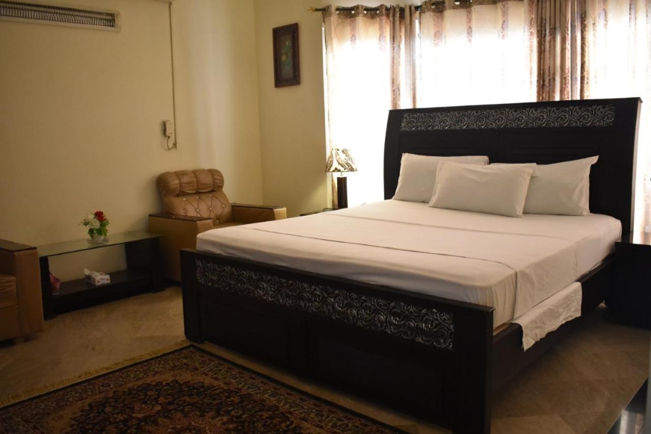 Mulberry Residence Luxury Rooms Islamabad Exterior photo